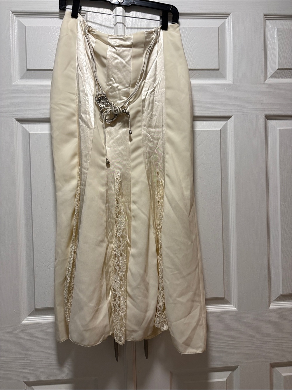 Cream Lace-Panel Maxi Skirt with Drawstring Detail